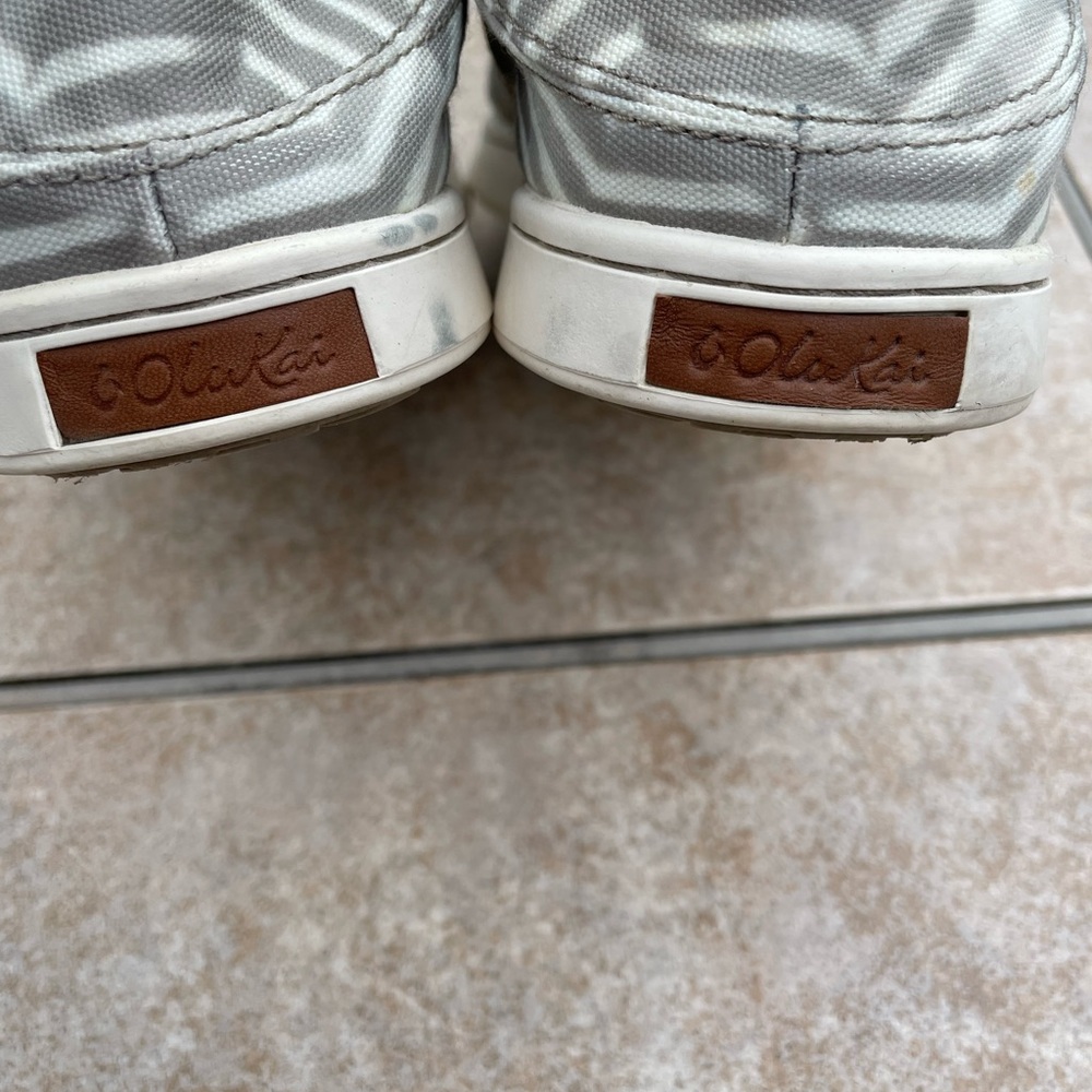 Olukai Pehuea Pa'i - Women's Slip-on Canvas Shoe - Picture 14 of 16